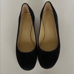 Garnet Hill Classic Black skimmer suede Women's Shoes. Size 7